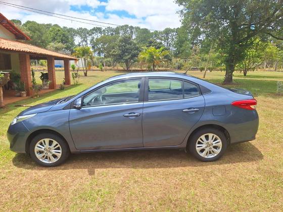 TOYOTA YARIS 1.5 16V FLEX SEDAN XL MULTIDRIVE